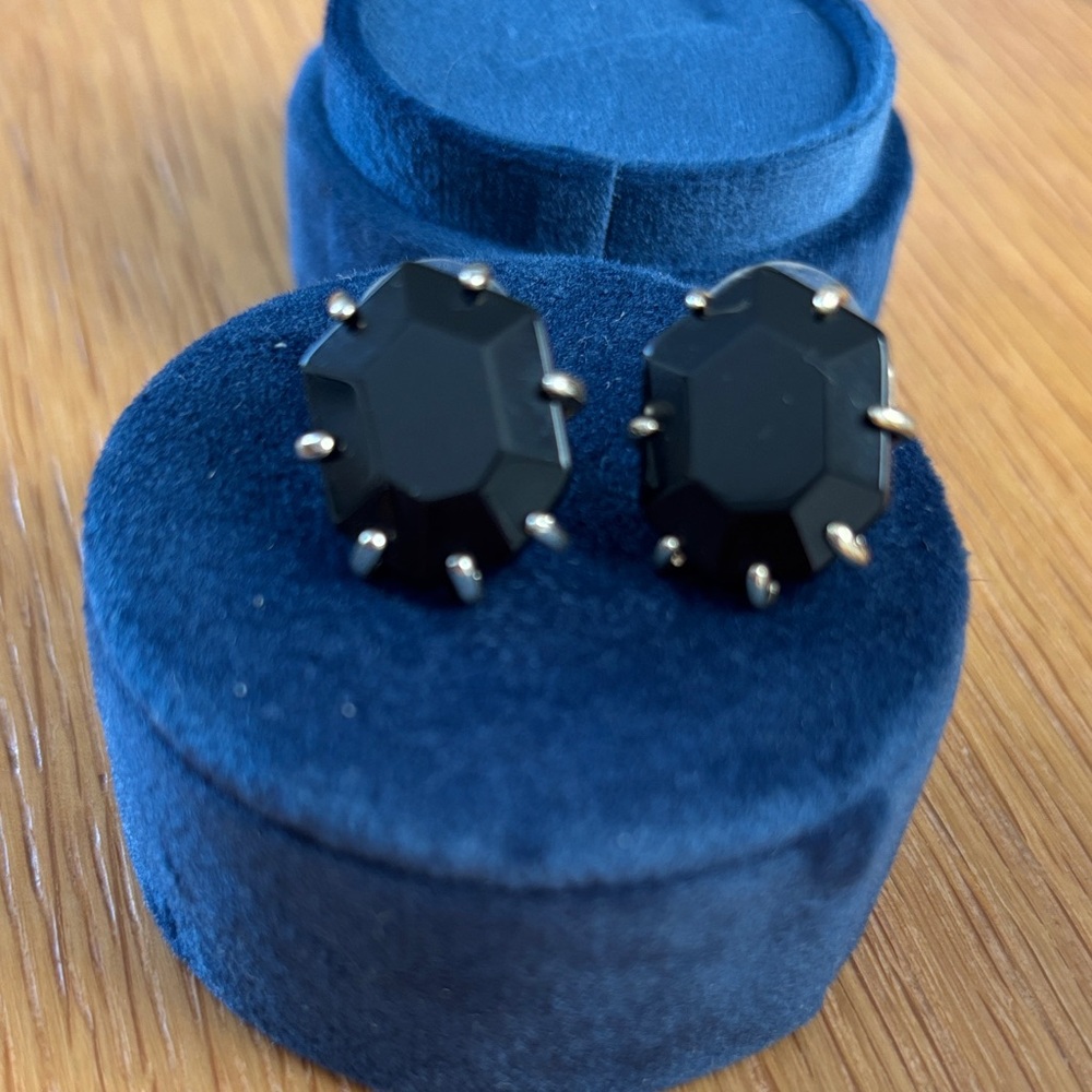 EUC Kendra Scott Morgan Stud Earrings